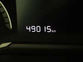Peugeot 208 (2023) thumbnail 9