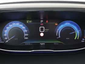 Peugeot 3008 (2021) thumbnail 13