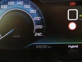 Peugeot 3008 (2021) thumbnail 14
