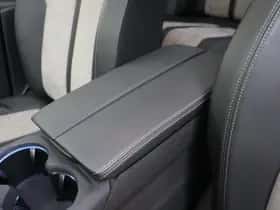 Peugeot 3008 (2021) thumbnail 33