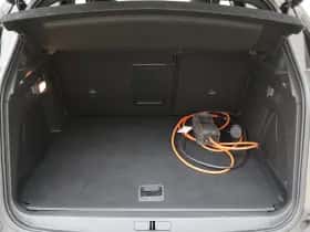 Peugeot 3008 (2021) thumbnail 42