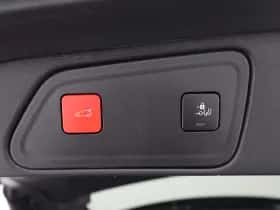 Peugeot 3008 (2021) thumbnail 43