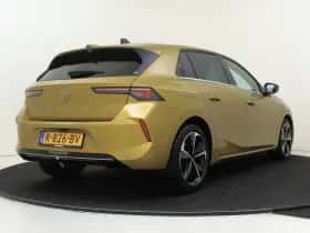 Opel Astra (2022) thumbnail 11