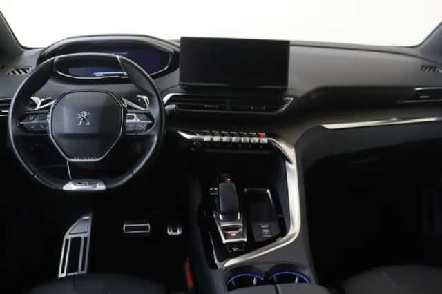 Peugeot 3008 (2021) thumbnail 5