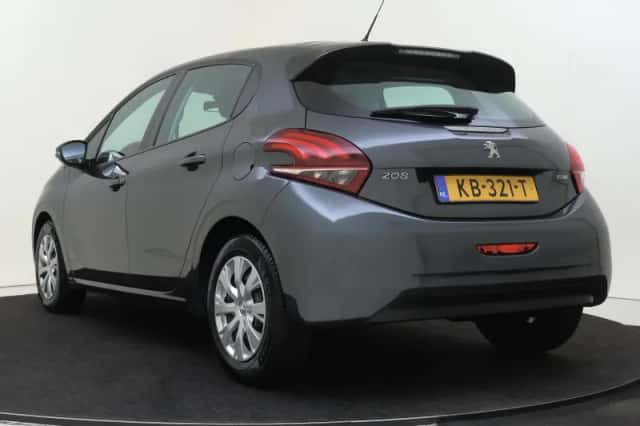 Peugeot 208 (2016) thumbnail 4