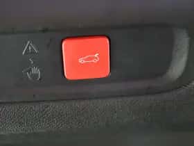 Peugeot 408 (2024) thumbnail 33