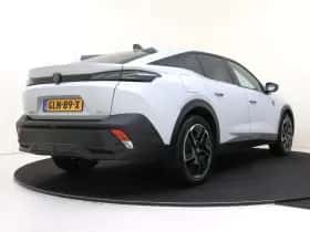 Peugeot 408 (2024) thumbnail 10