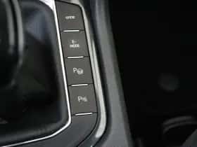 Volkswagen Tiguan (2021) thumbnail 26