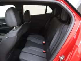 Peugeot 2008 (2023) thumbnail 12