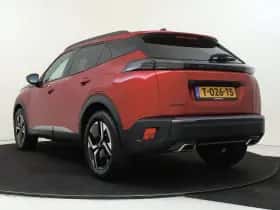 Peugeot 2008 (2023) thumbnail 4