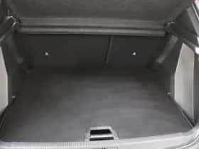 Peugeot 2008 (2023) thumbnail 33