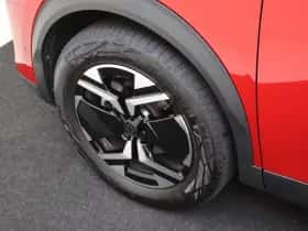 Peugeot 2008 (2023) thumbnail 35