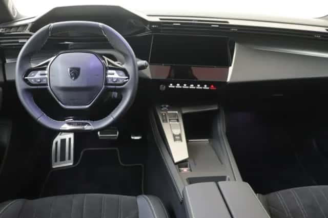 Peugeot 408 (2025) thumbnail 5