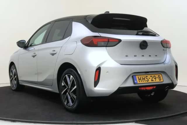 Opel Corsa (2025) thumbnail 4
