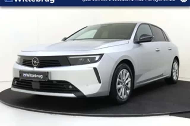 Opel Astra (2025) thumbnail 1