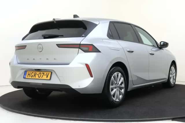 Opel Astra (2025) thumbnail 5