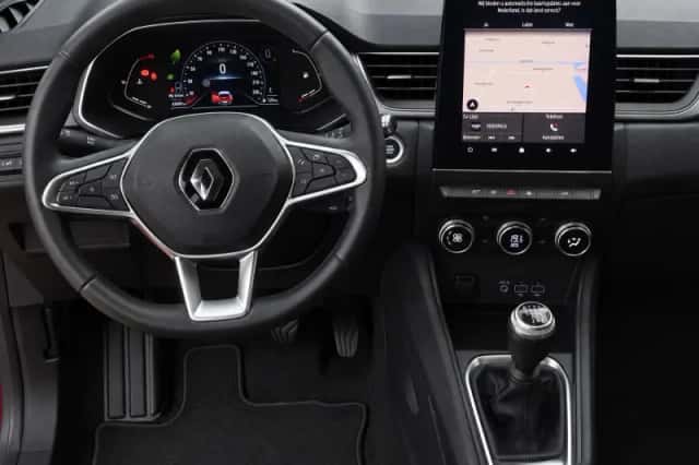 Renault Captur (2021) thumbnail 5