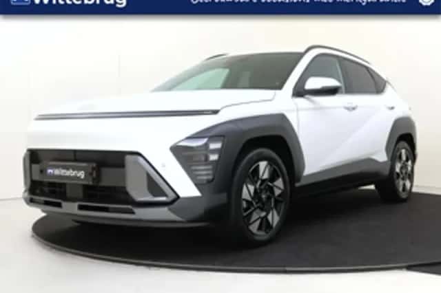 Hyundai Kona (2025) thumbnail 1