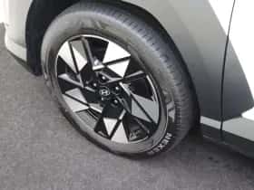 Hyundai Kona (2025) thumbnail 37