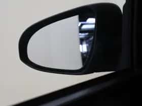 Peugeot 108 (2021) thumbnail 26