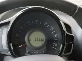 Peugeot 108 (2021) thumbnail 7