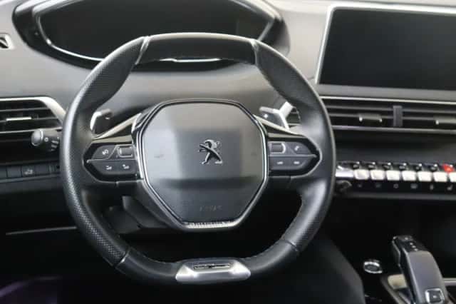 Peugeot 3008 (2019) thumbnail 6