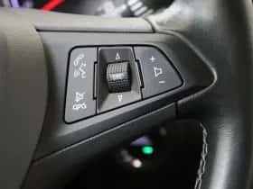 Opel Astra (2016) thumbnail 22