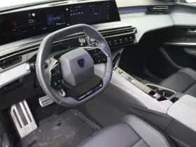 Peugeot 5008 (2025) thumbnail 33