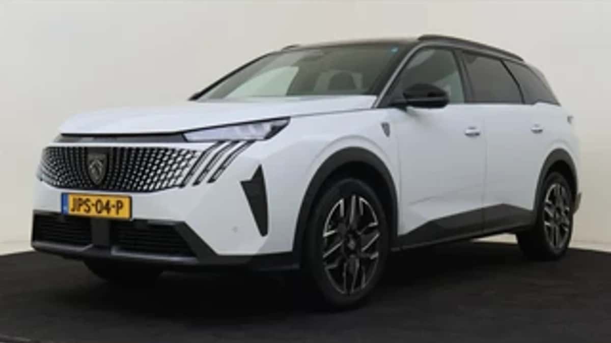 Peugeot 5008 (2025) — foto 1