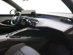 Peugeot 5008 (2025) thumbnail 16