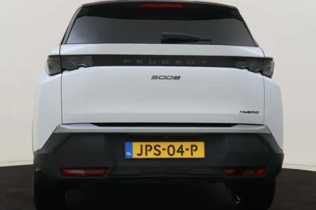Peugeot 5008 (2025) thumbnail 5