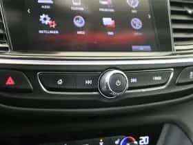 Opel Insignia (2017) thumbnail 26