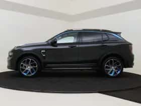 Lynk & Co 01 (2024) thumbnail 3