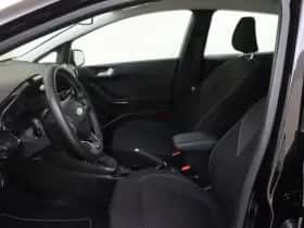 Ford Fiesta (2023) thumbnail 9