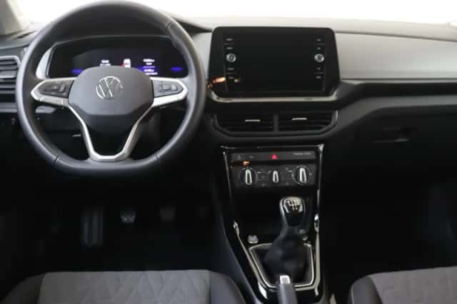 Volkswagen T-Cross (2025) thumbnail 5