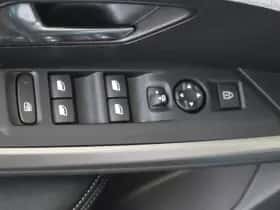 Peugeot 3008 (2024) thumbnail 32