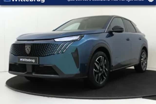 Peugeot 3008 (2024) thumbnail 1