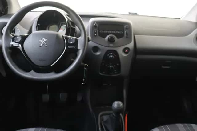 Peugeot 108 (2019) thumbnail 5