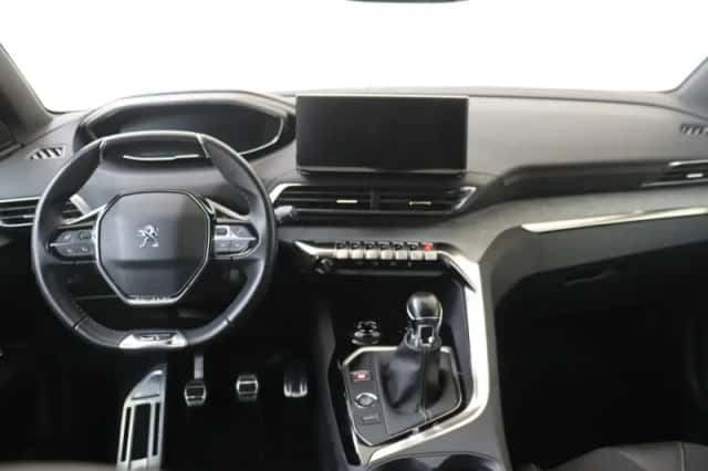Peugeot 5008 (2022) thumbnail 5