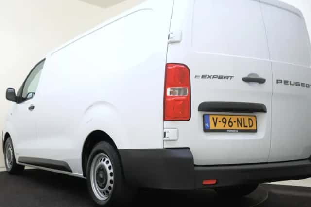 Peugeot E-Expert (2025) thumbnail 4