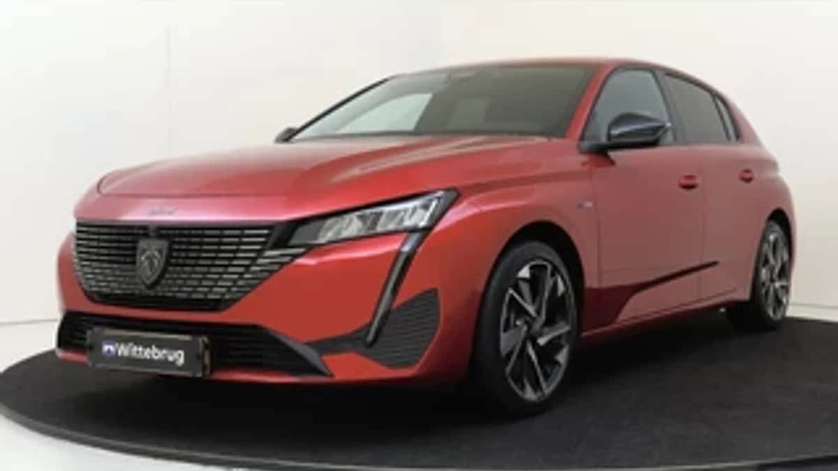 Peugeot 308 (2022) — foto 1