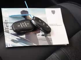 Peugeot 308 (2022) thumbnail 26