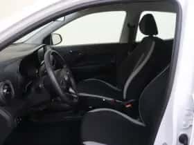 Hyundai i10 (2024) thumbnail 9