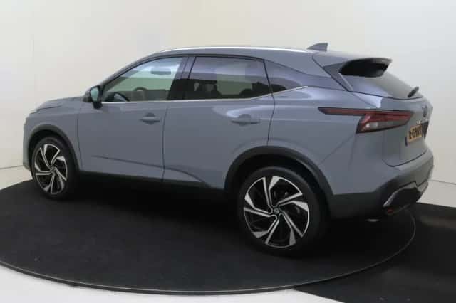 Nissan Qashqai (2022) thumbnail 5