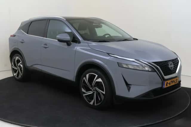 Nissan Qashqai (2022) thumbnail 4