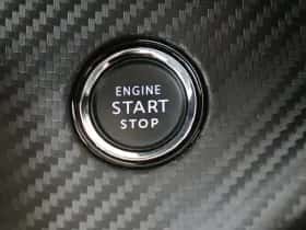 Peugeot 2008 (2021) thumbnail 23