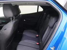 Peugeot 2008 (2021) thumbnail 9