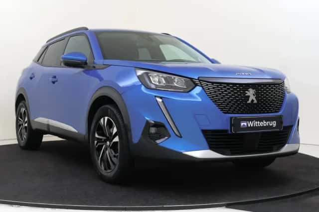 Peugeot 2008 (2021) thumbnail 6