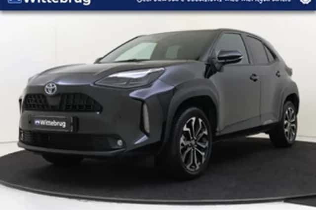 Toyota Yaris Cross (2024) thumbnail 1