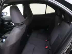Toyota Yaris Cross (2024) thumbnail 12